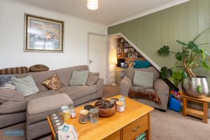 Sitting Room- click for photo gallery